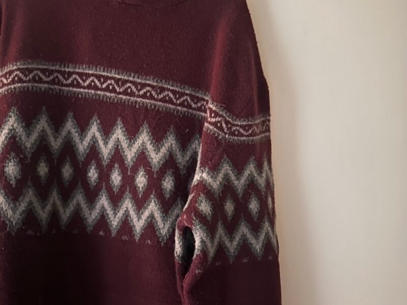 Red Patterned hoodie – Stylish & Cozy