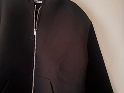 ZARA Black Hoodie – Stylish & Versatile