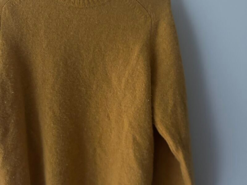 UNIQLO ニット/UNIQLO Yellow Knit.